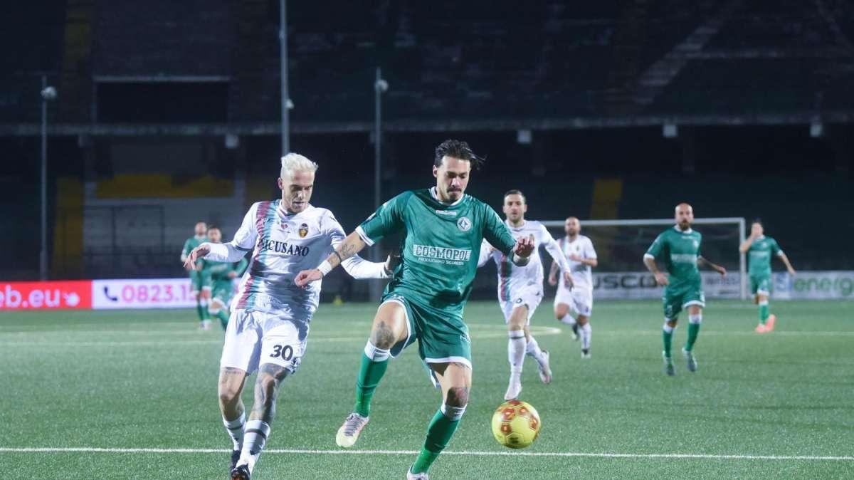 TS: "L'Avellino travolge il Monopoli", Bernardotto e altri quattro promossi a pieni voti
