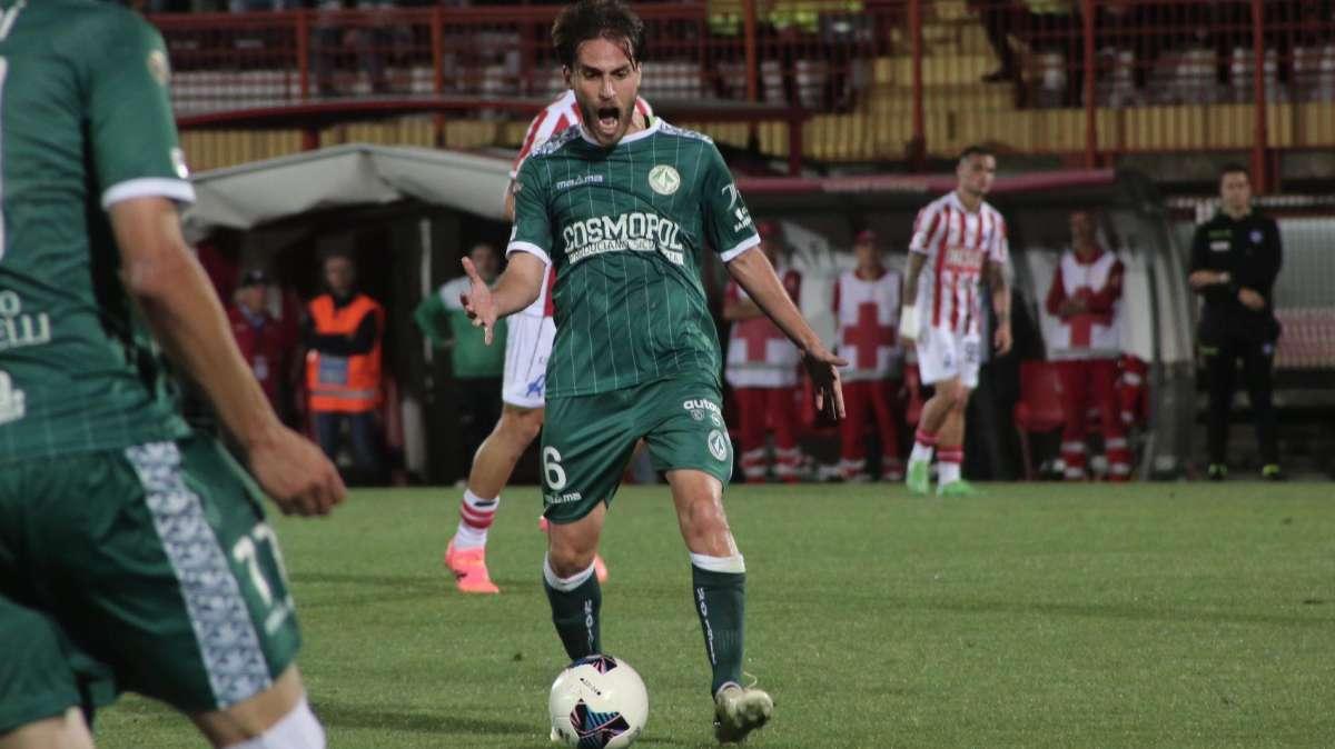 TS - "L’Avellino si guadagna i playoff". Bene Cancellotti e Palmiero, ok Ballardini 