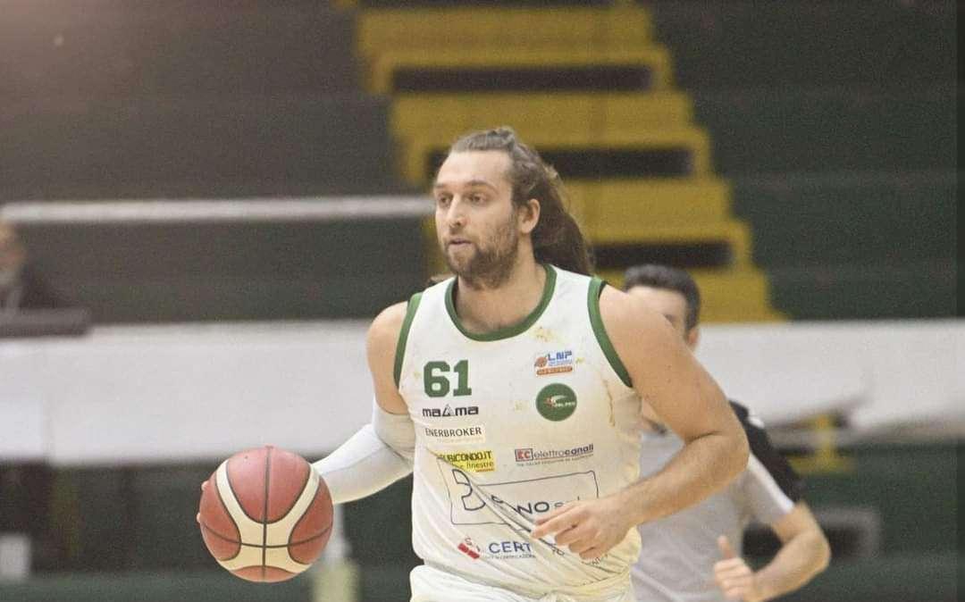 Suicidio Delfes, Cassino passa al Delmauro 84 a 80