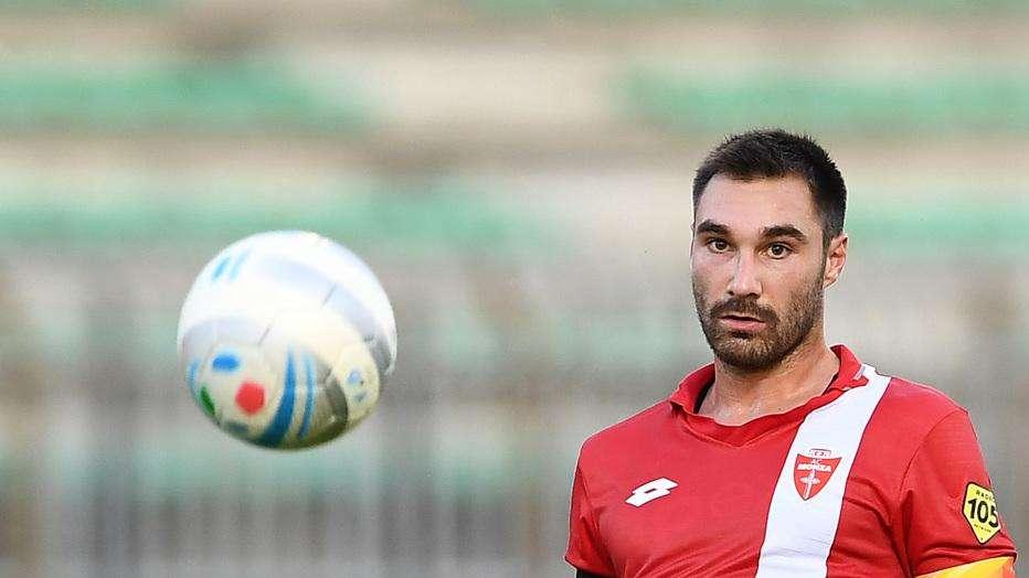 Vicino a un club del girone B un centrocampista accostato anche all'Avellino