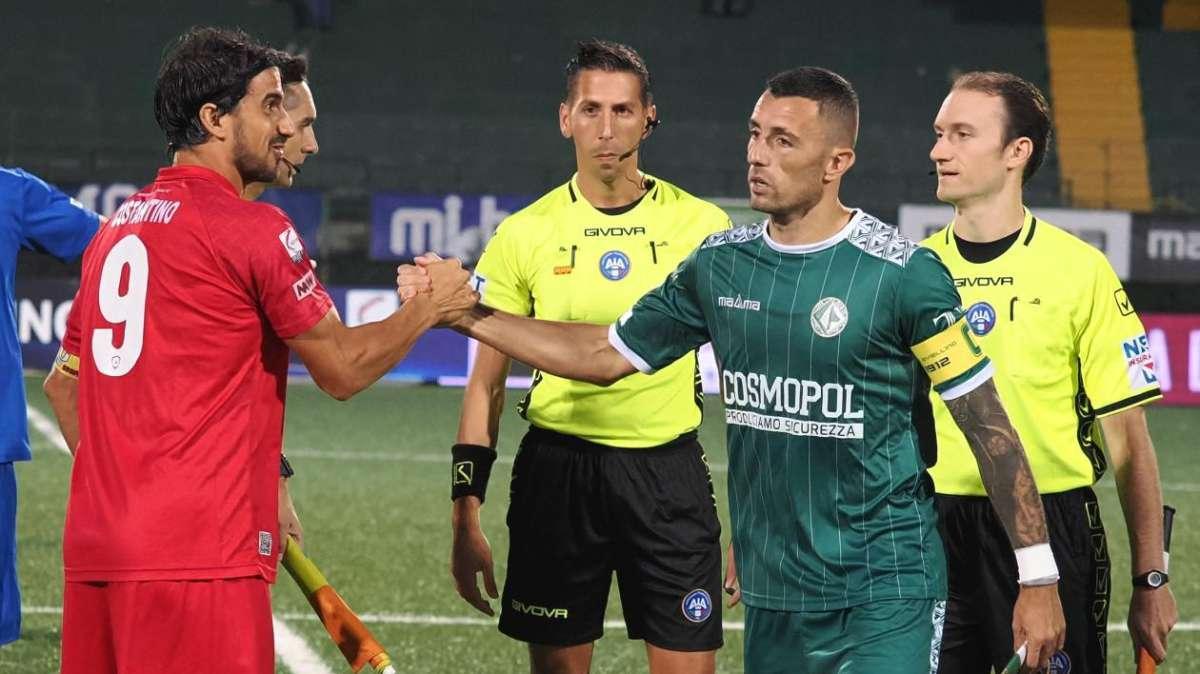 Avellino-Sorrento arbitra Filippo Giaccaglia di Jesi. Ecco i precedenti della terna