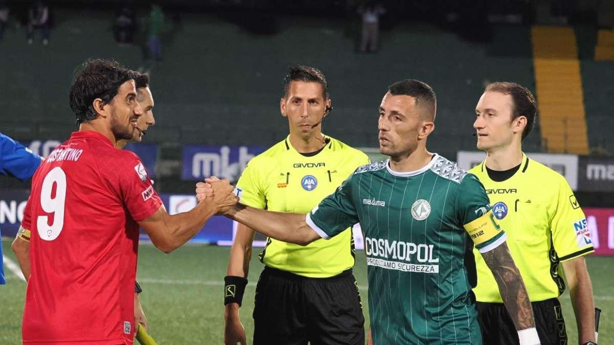 Avellino-Latina affidata ad un fischietto di Palermo. Sarà la terza al 'Partenio-Lombardi'