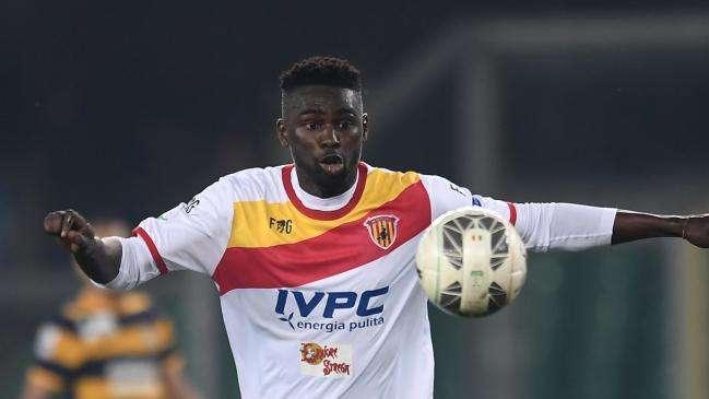 Di Somma apre: "Cissé, priorità all'Avellino"