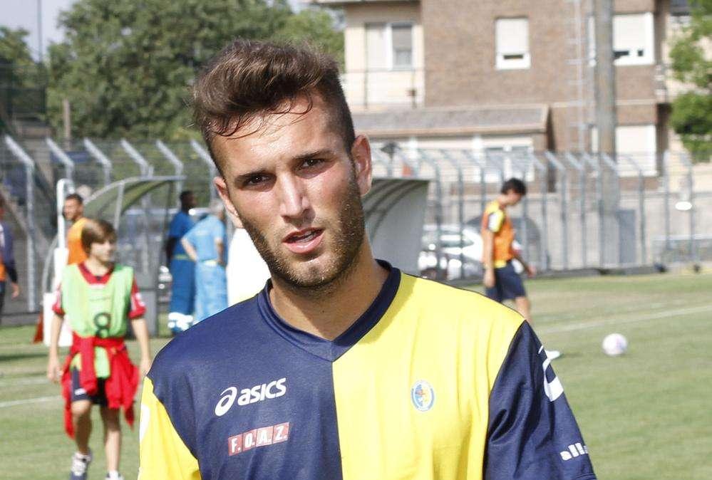 Bologna: stiramento al bicipite femorale per Pasi