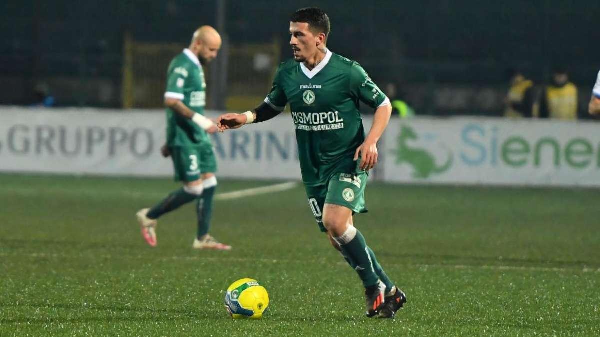 Pascale (agente) a TuttoAv: "La volontà di Russo è quella di rinnovare con l'Avellino"