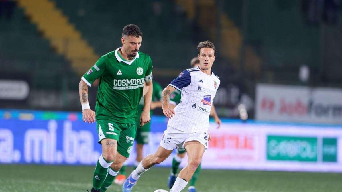 Cerignola-Avellino 1-1, le pagelle: De Cristofaro migliore in campo, Iannarilli decisivo, Rigione e Patierno errori gravi
