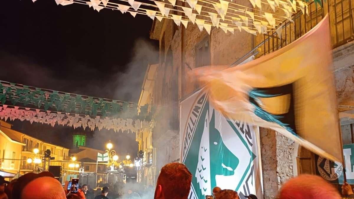 FOTO E VIDEO - La festa dell'Avellino a Montefalcione. Cornice di pubblico straordinaria
