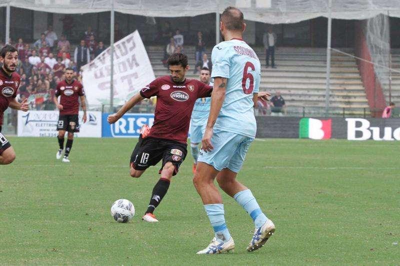 Novara, Scognamiglio: "Affronteremo l'Avellino per il riscatto"