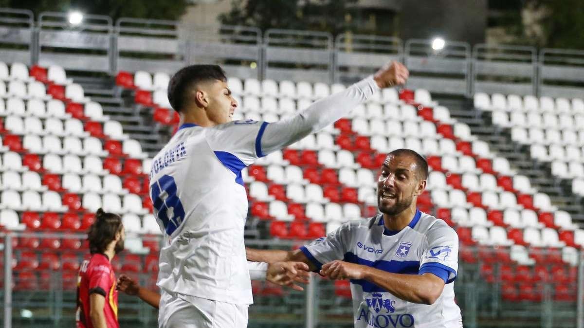Giudice sportivo, il Sorrento perde un centrocampista titolare