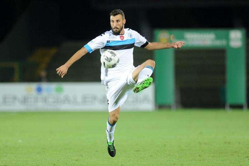 Brescia, Longhi si presenta: "Felice di indossare la maglia della mia città" 