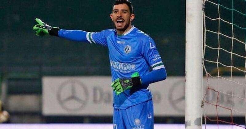 Avellino, Marcone preoccupa: il portiere ancora a riposo, si scalda Forte