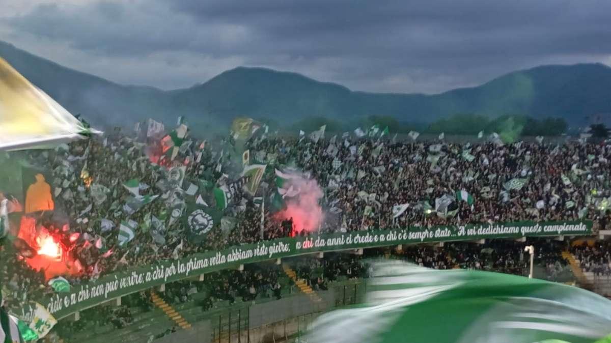 Entella, 32 risultati utili di fila. Ma l'Avellino vuole chiudere bene 