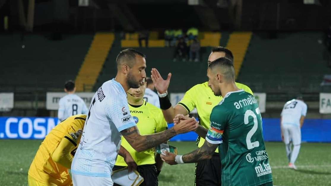 Avellino-Giugliano arbitra un fischietto di Trieste