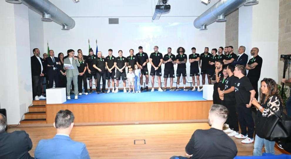Presentato al carcere Borbonico il roster 2025/26 della Scandone Avellino