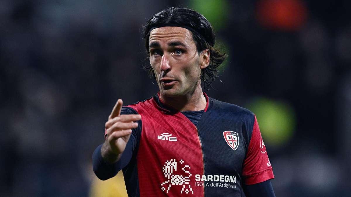 Palermo, ufficiale l'ingaggio di Augello: arrivato dal Cagliari