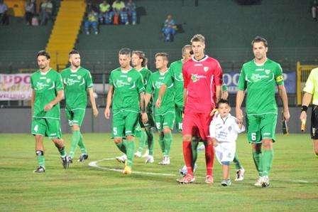 Latina-Avellino 1-1: gara dai due volti, lupi stanchi nella ripresa