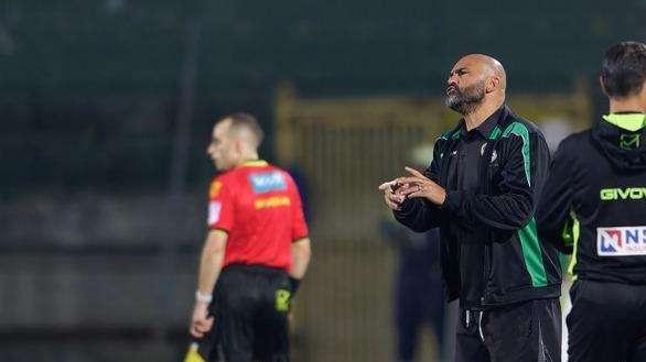 CdS - "L’Avellino vola, Biancolino cala il tris. Juve NG ko". Il tecnico irpino è da 7,5