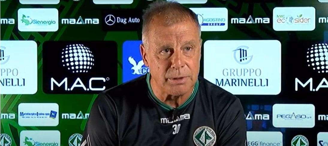 Braglia: "Davvero vedete l'Avellino così male? Io vado oltre. Ai playoff conta arrivarci bene e venderemo cara la pelle"