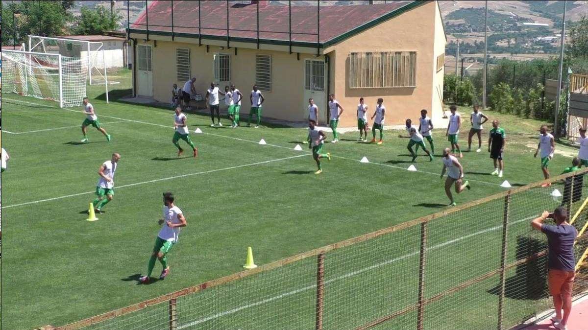 Avellino, il report dell'allenamento mattutino: due assenti e due rientri per Toscano