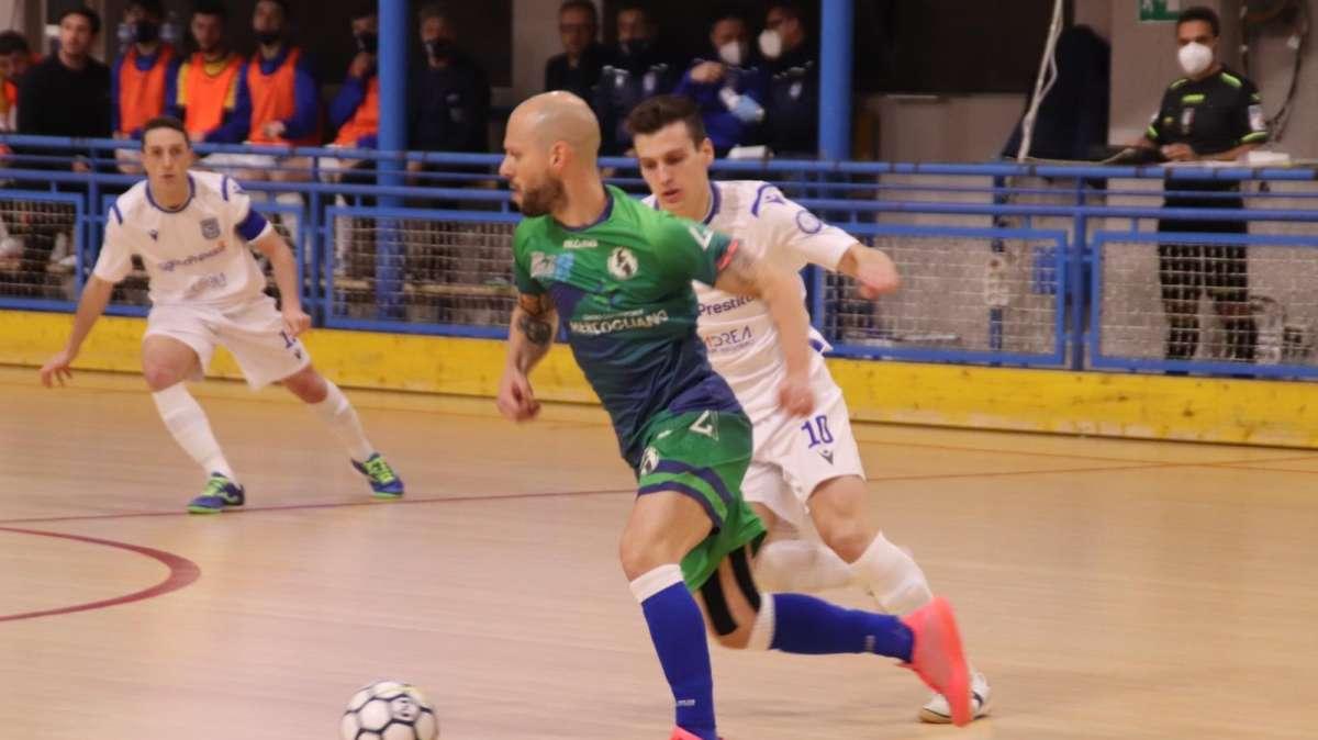Sandro Abate rimontata 2 volte, è 2-2 contro il CMB Matera