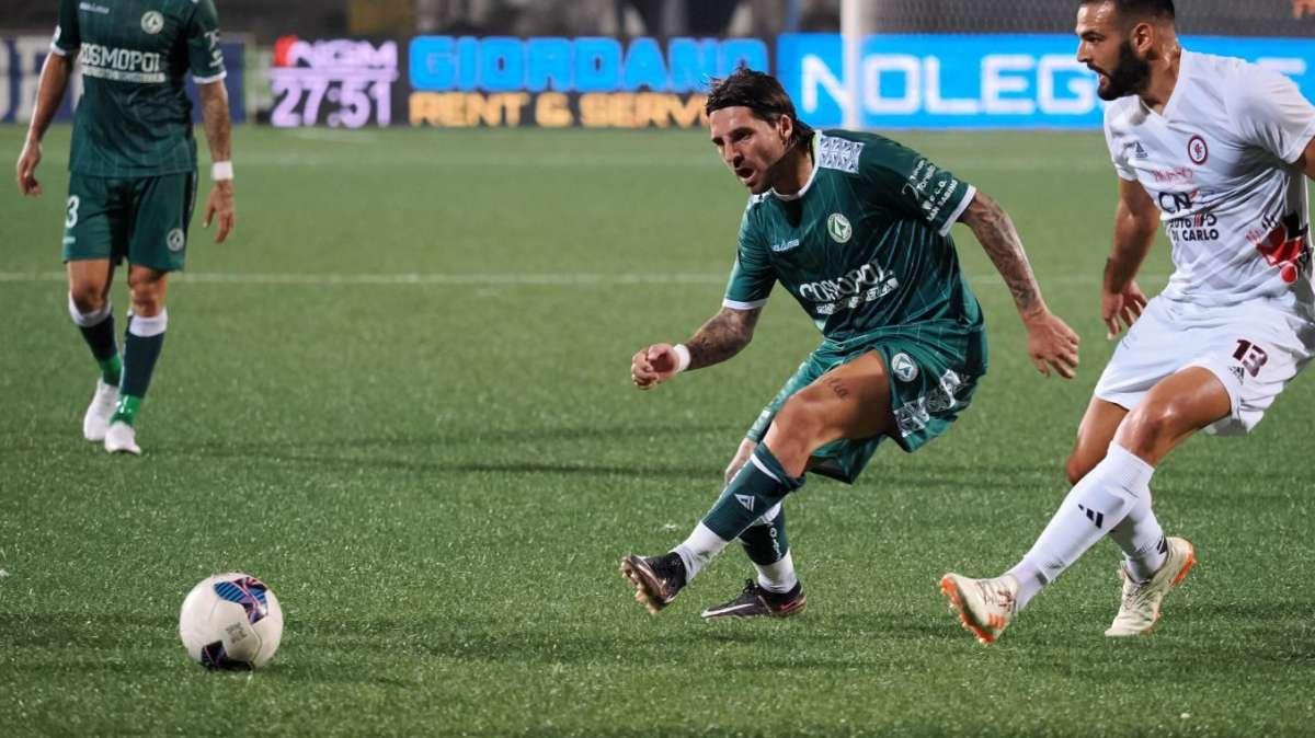 Patierno-gol e l'Avellino vola ai quarti di Coppa (contro la Lucchese): eliminata la Juve Stabia (1-0)