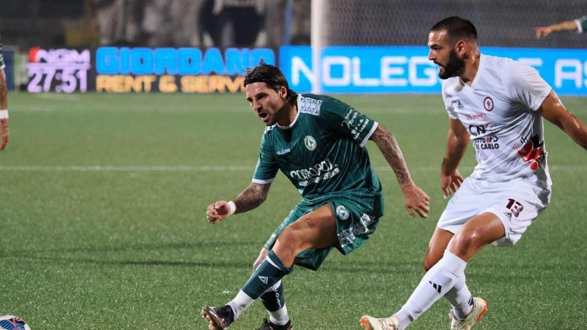 FISCHIO FINALE - E' la notte delle prime volte: Patierno, Besaggio e Izzo. 3-2 Avellino al Sudtirol. Lupi a -1 dai playoff