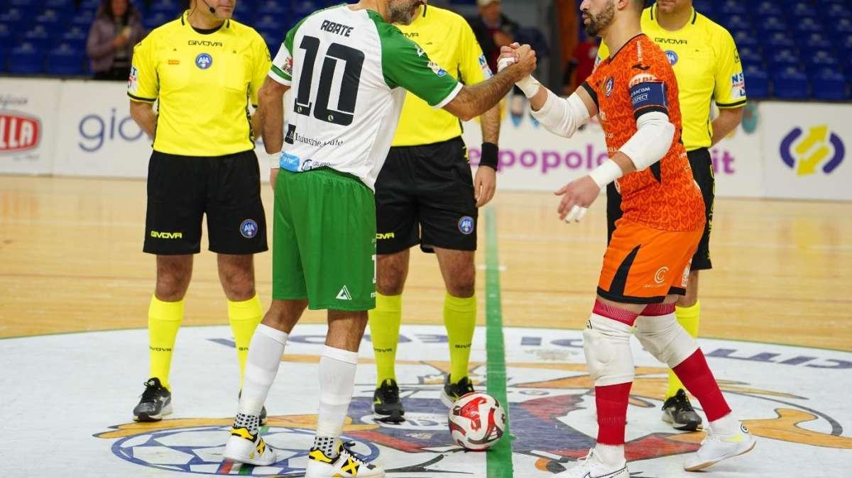 La Sandro Abate rimonta la Feldi e impone il pareggio ai Campioni d'Italia 