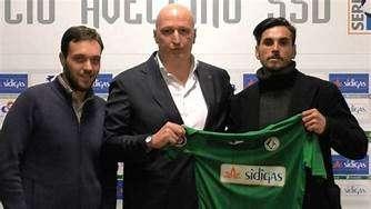 A Sassari l'Avellino  con il 4-3-3 o con il 4-4-2 poco importa c'è attesa per i gol di Alfageme