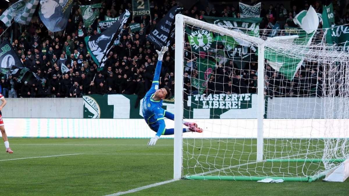 L'Avellino si gode Daffara e ragiona sul riscatto; la Juve osserva interessata