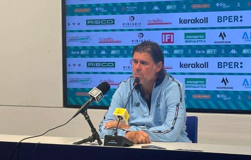 Modena, Sottil in conferenza: "Dovevamo vincere noi ma nel calcio c'è anche l'avversario. Sul Var..."