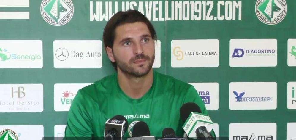 Patierno si presenta: "C'erano altre squadre interessate, anche in B, ma quando ti cerca l'Avellino... Gli stimoli sono enormi"