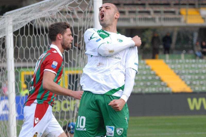 "E' tornato Castaldo". Il pallone che scotta, il record e la "rabbia" dopo il compleanno