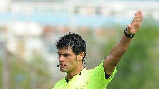 Crotone-Avellino sarà arbitrata da Nasca di Bari