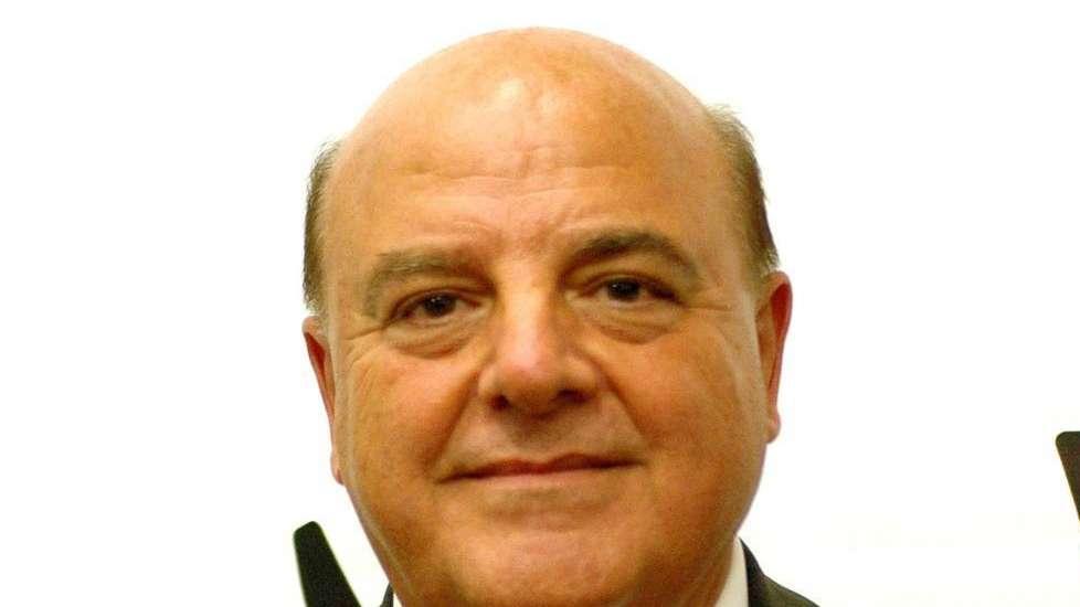 Taccone: "Dobbiamo restare uniti, correremo ai ripari. Se passo la mano l'Avellino torna in D. Domani presenteremo il progetto stadio"