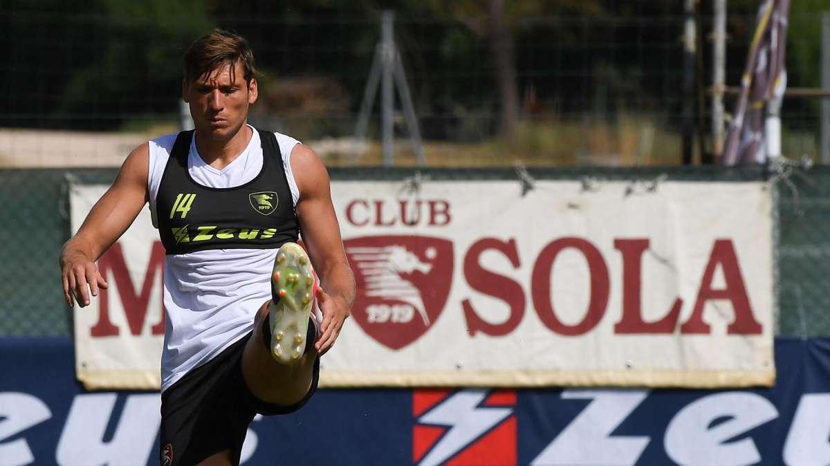 Catania, Di Tacchio: "L'Avellino non è primo per caso. Ha dimostrato la maturità della grande squadra"