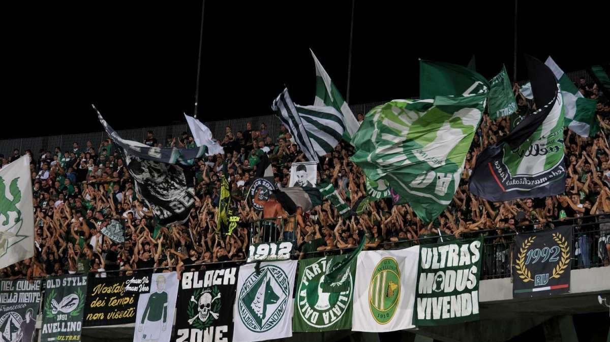 Avellino-Giugliano: sold out anche la Tribuna Montevergine!
