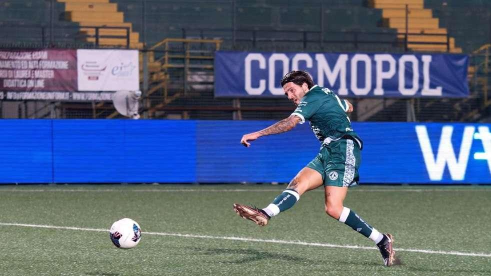 GdS - Avellino sempre più su, secondo tempo show. Stavolta voti alti agli attaccanti