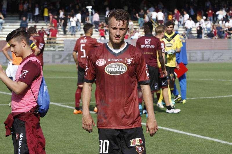 Donnarumma all'Avellino? L'attaccante smentisce: "Ho un triennale con la Salernitana"