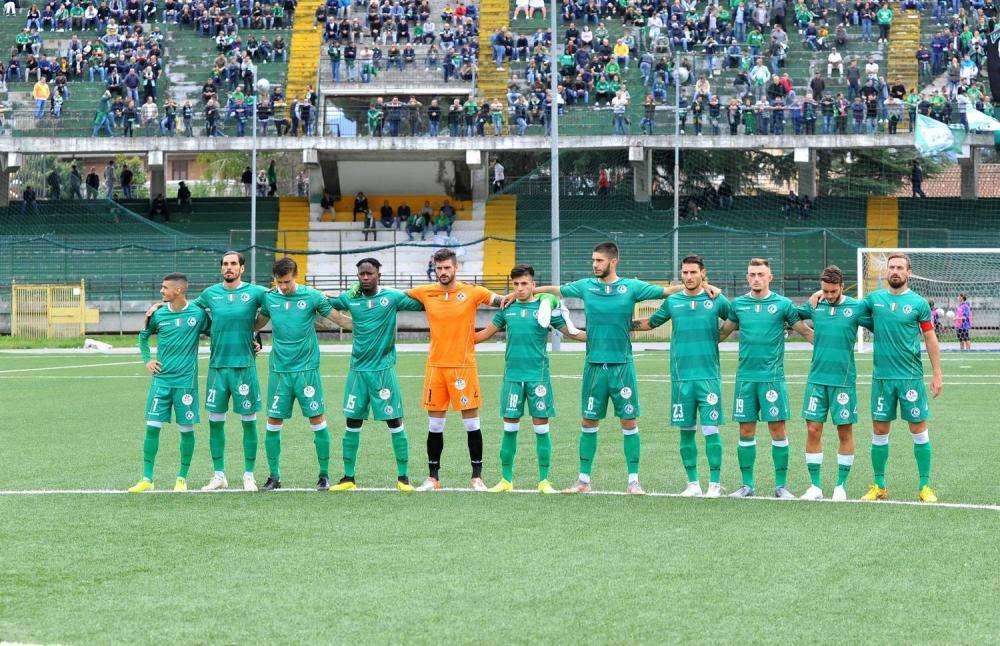 GdS - Avellino rigore sbagliato, punto d'oro per il Rende. Disastro Alfageme