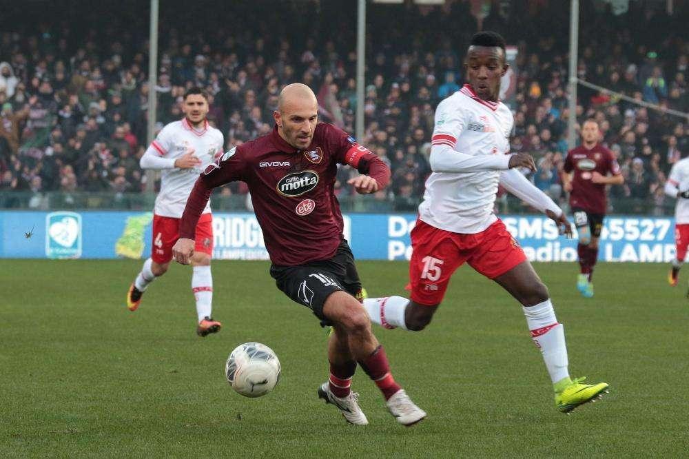 Salernitana, Bollini pensa al 3-4-2-1 e Rosina scalpita per un posto tra i titolari