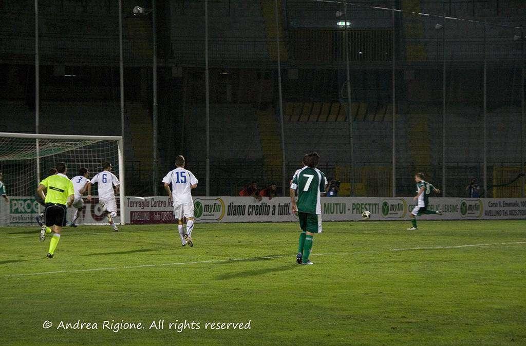 Grande festa a Sirignano, dove i Lupi superano i dilettanti locali 4-0