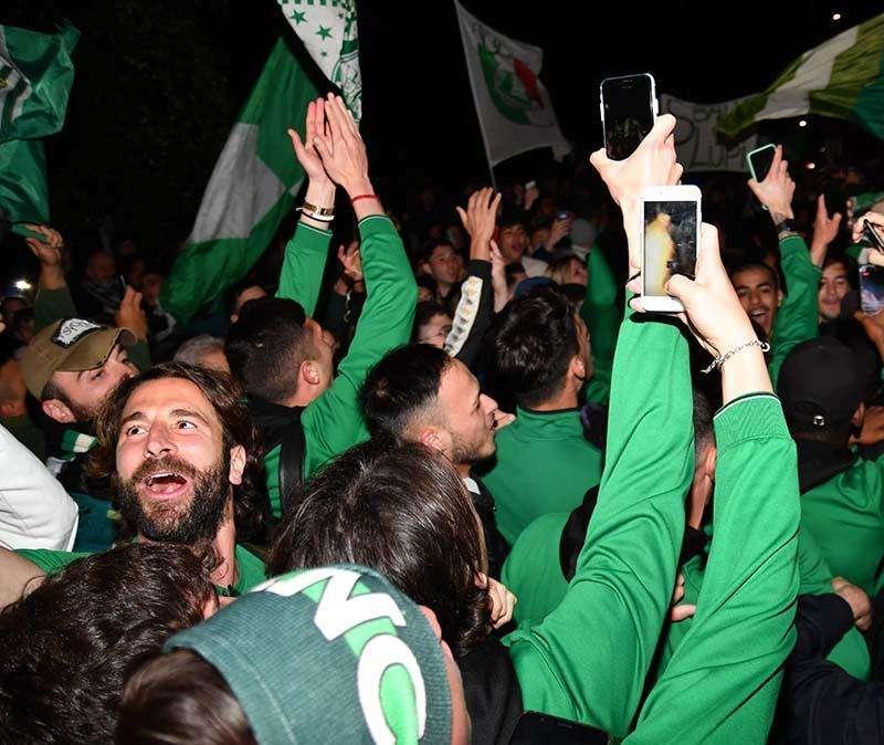 Avellino, problemi d'abbondanza per Bucaro. Lunedì festa promozione allo store