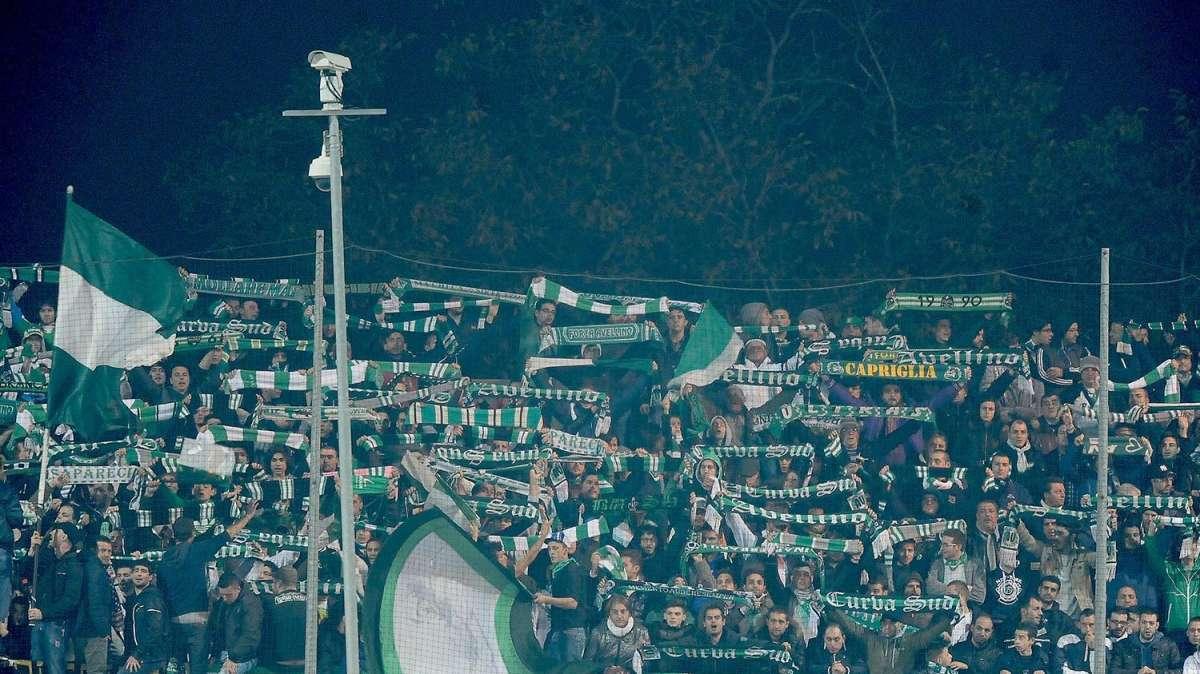 Diatriba società-Curva, panacea Away Card?