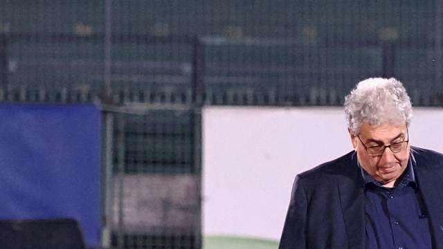 Il curioso incontro: Perinetti saluta Venditti prima del concerto