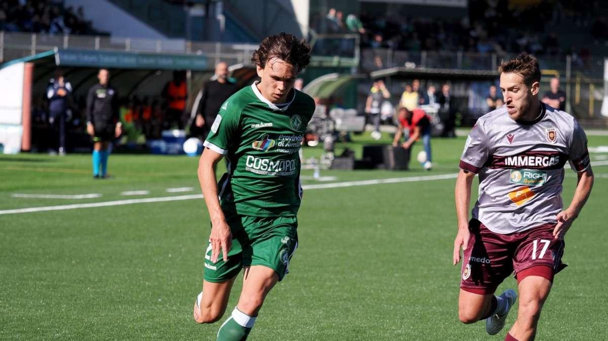 TS - "Daffara sbaglia. Blitz Carrarese ad Avellino!". Insufficienti Palumbo e Biancolino 