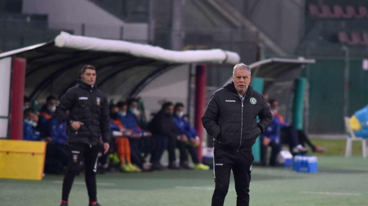 Braglia: "Partita sbagliata, abbiamo regalato il primo tempo. Non ho alibi, dobbiamo ripartire"