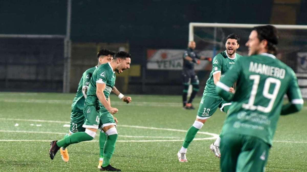 Avellino-Bari: la partita delle partite per chiudere il discorso secondo posto. Presentazione e probabile formazione