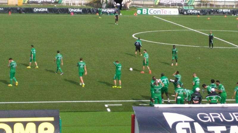 Palestra e lavoro defaticante per l'Avellino, presente Belloni 