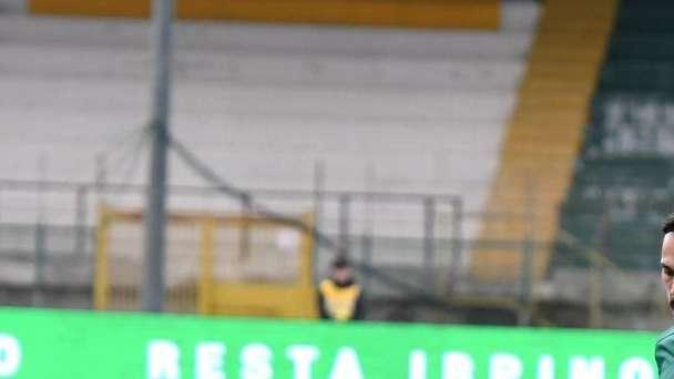Si muove anche il mercato in uscita: pronte le prime tre cessioni