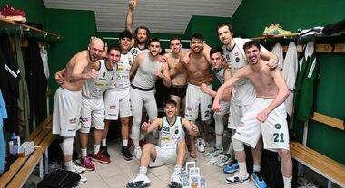 Delfes strepitosa, Rucker ko 76 a 56: lupi in semifinale per la A-2